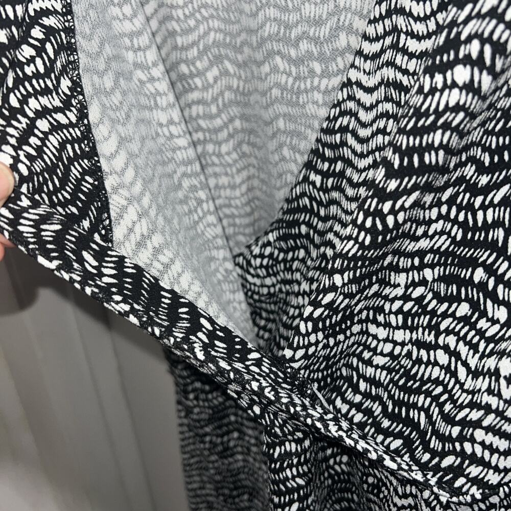 Apt. 9 Black and White Patterned Midi Dress Size Large - Picture 7 of 7